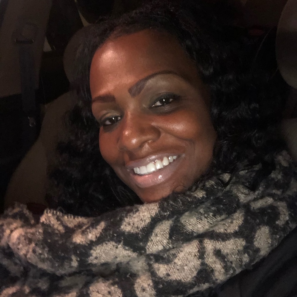 Meet your Posher, Renee